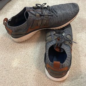 Men Cole Hann dress shoe sneaker size 10